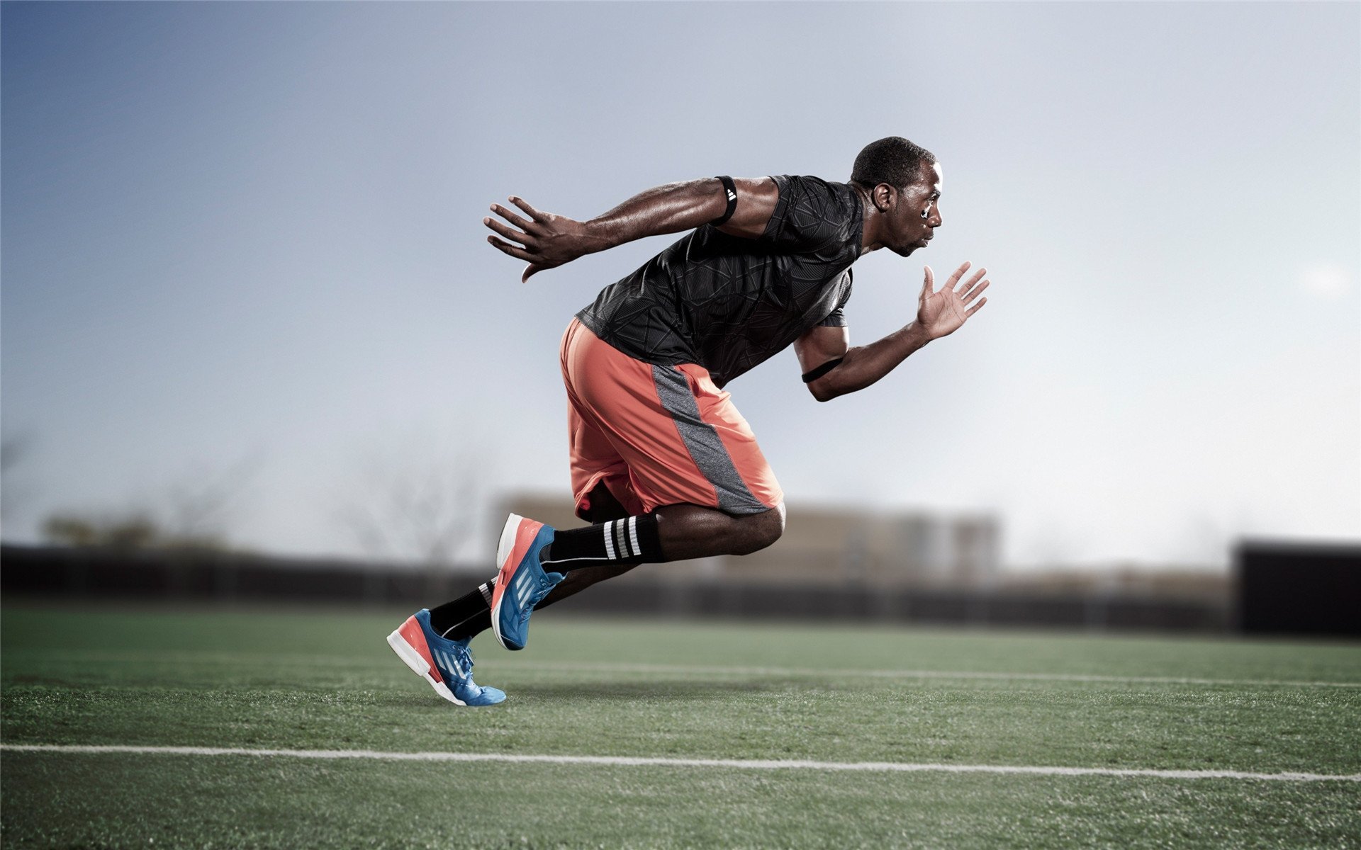 电竞与快消品行业的有效结合:品牌推广,用户覆盖,电竞行业和市场